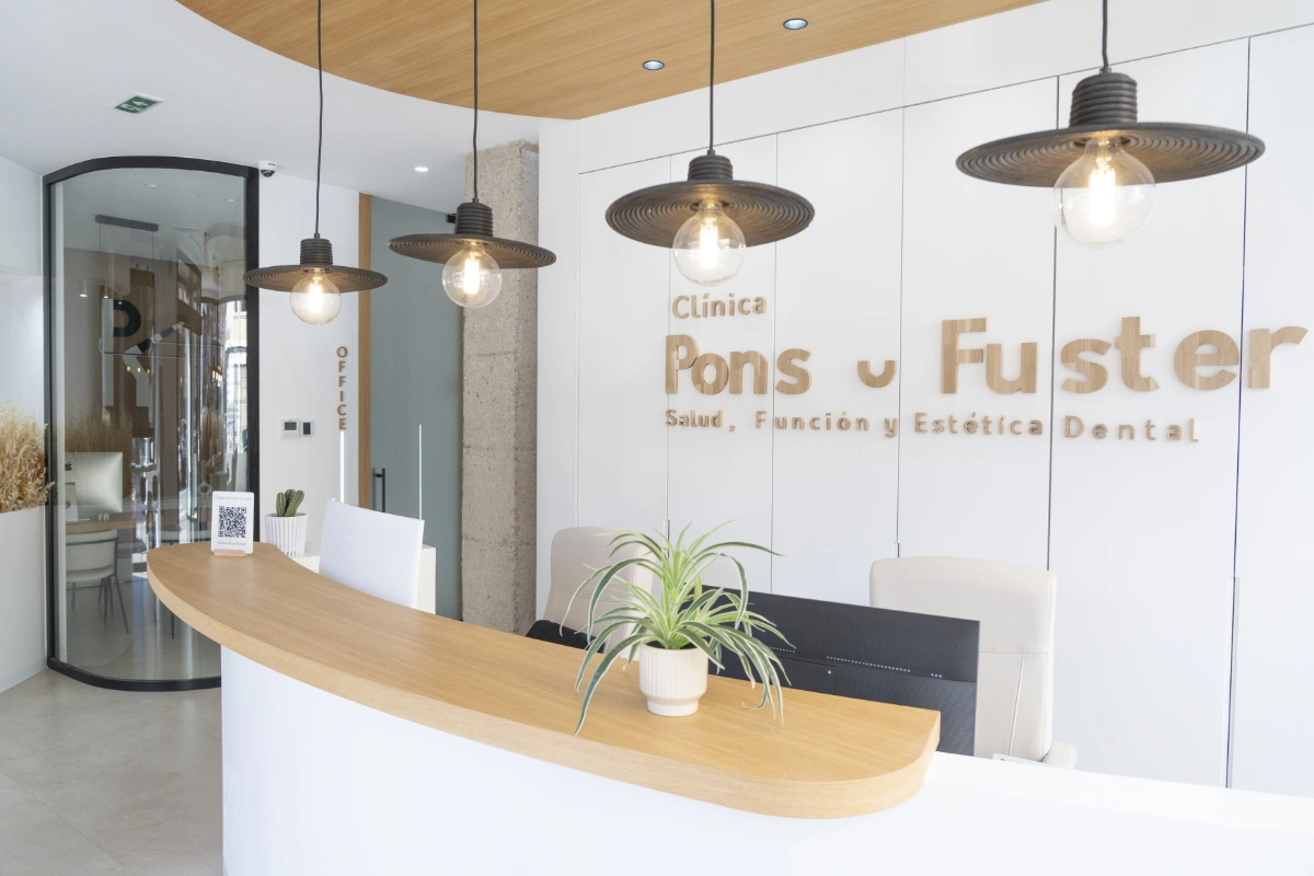 instalaciones clinica dental pons fuster murcia (10)