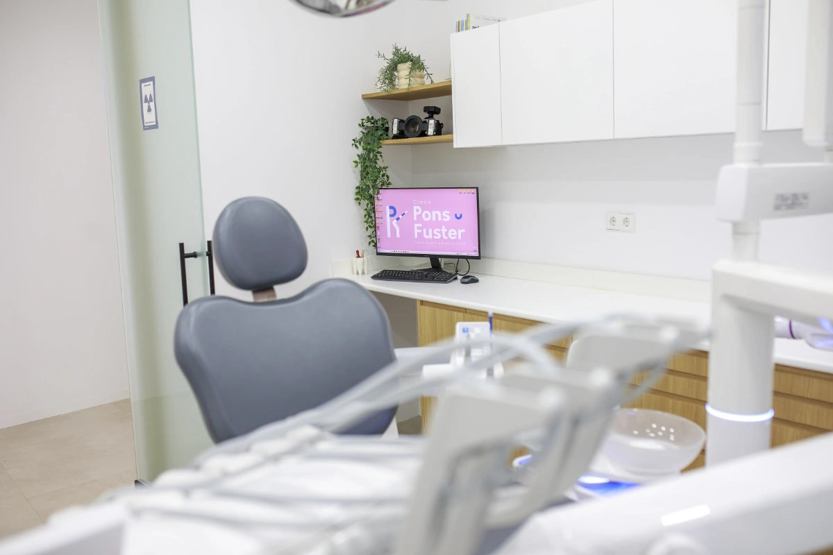 instalaciones clinica dental pons fuster murcia (3)
